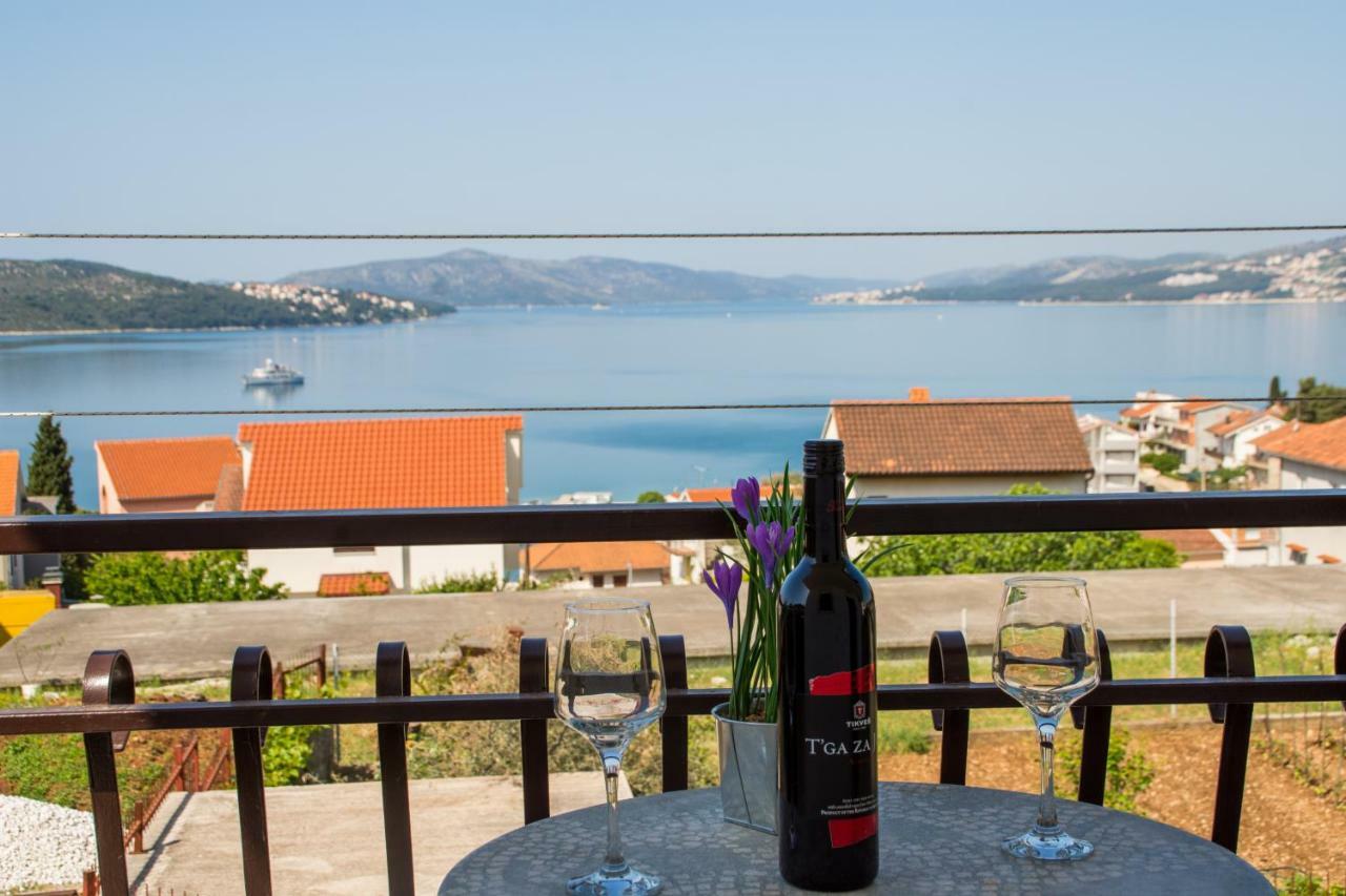 Apartmani Island Трогир Экстерьер фото